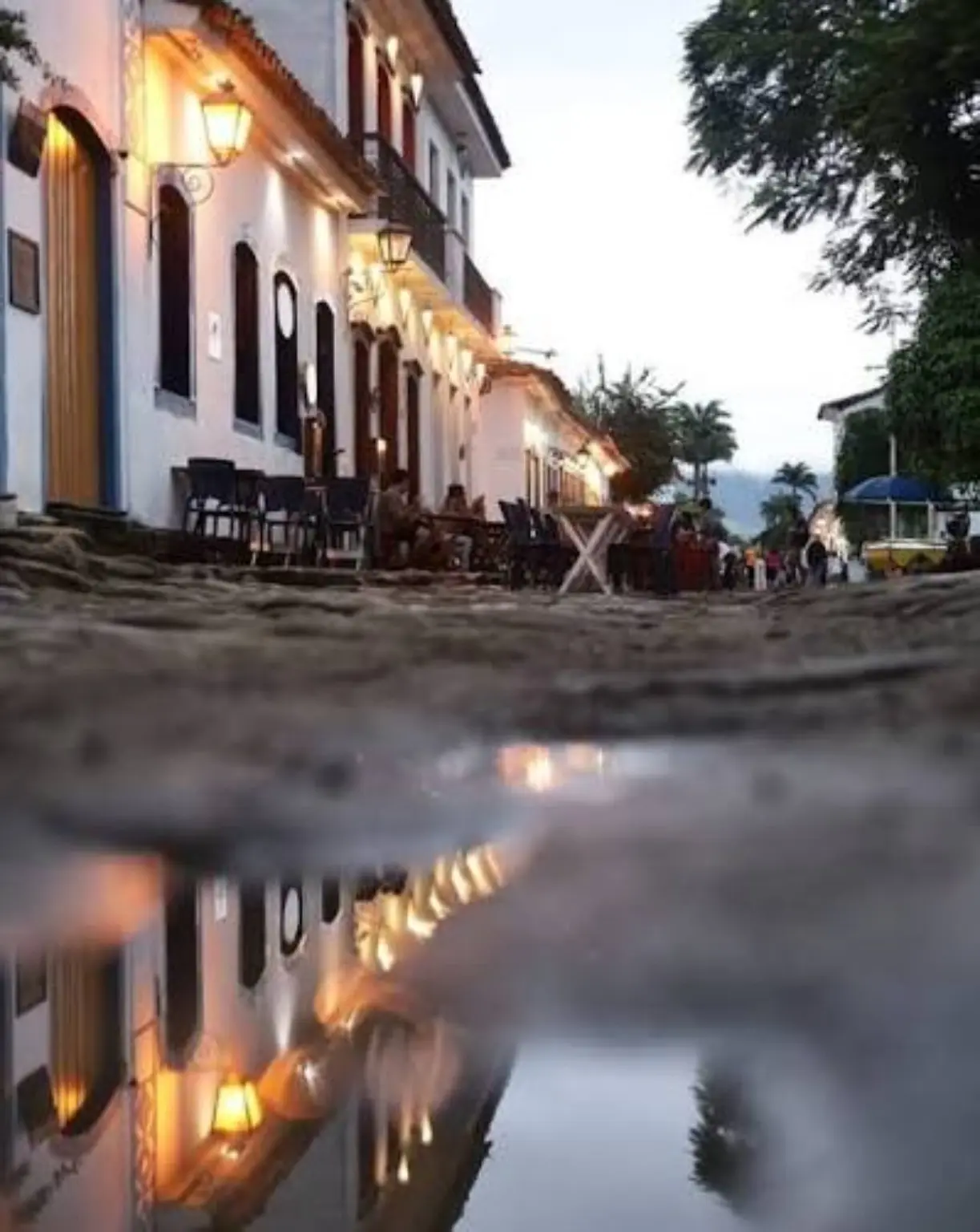 Rua de pedra no Centro Histórico de Paraty